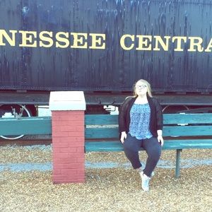 Meet your Posher, Savannah